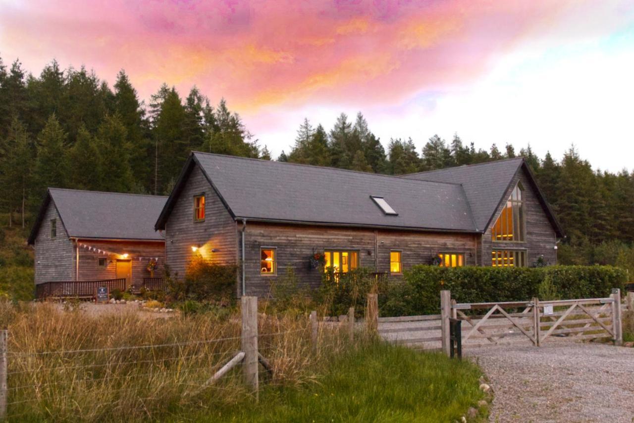 Faebuie Cottages Dalchreichart Exterior foto